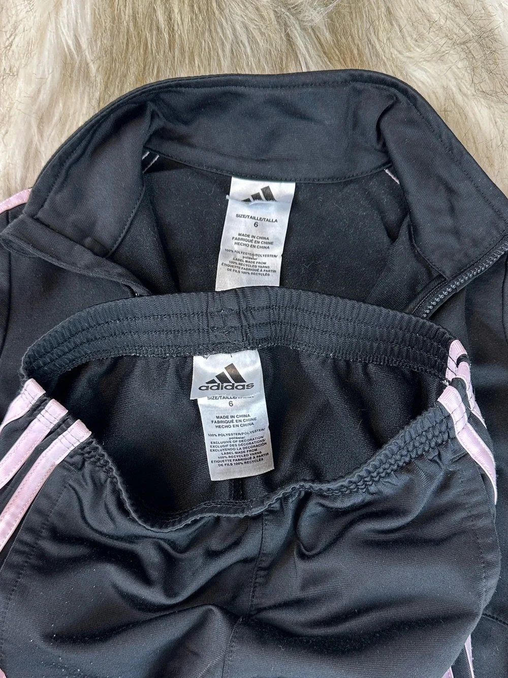 Adidas Girls Black Pink 2 Piece Tracksuit Set Size 6